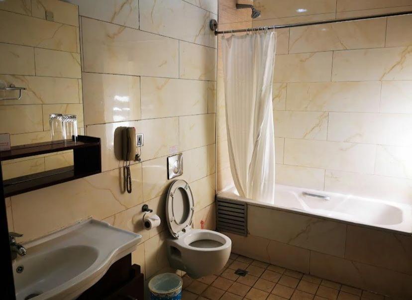Ofas Chelsea Hotel Abuja Extérieur photo