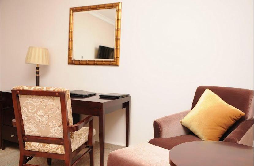 Ofas Chelsea Hotel Abuja Extérieur photo